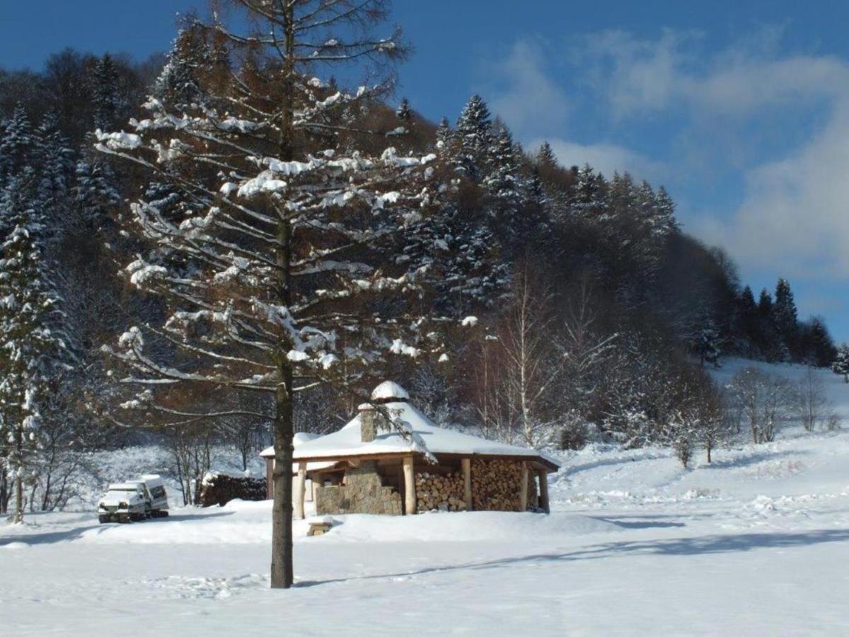 Perelka Bieszczady Domki Cisna Exterior photo